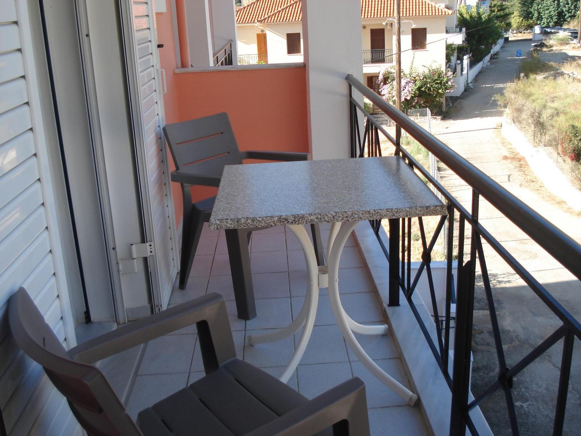 Mema'S Apartment Agia Efimia Quarto foto