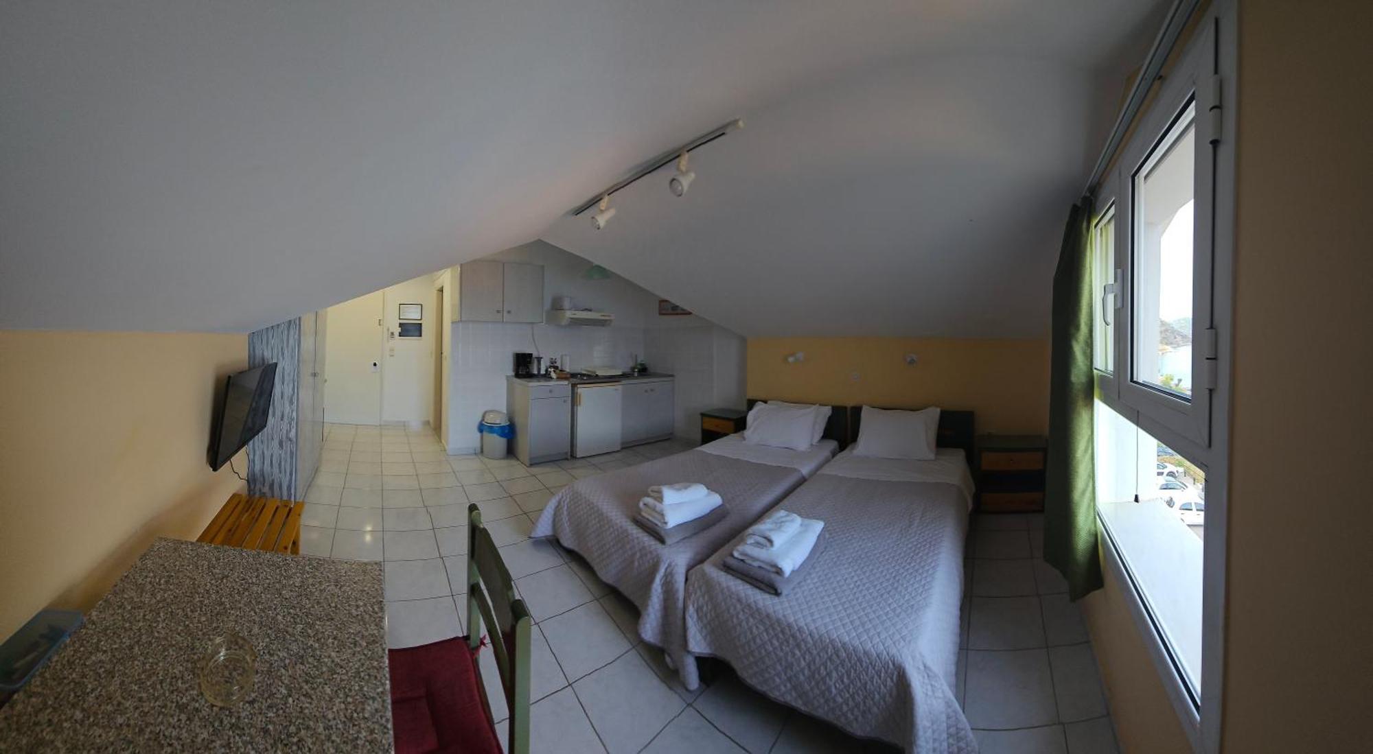 Mema'S Apartment Agia Efimia Quarto foto